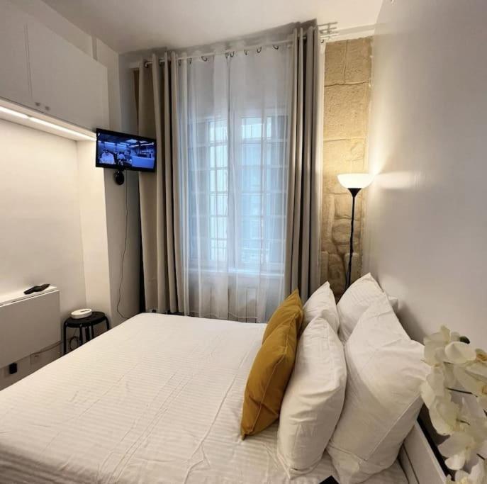 Cozy Studio In Saint Germain Des Pres Paris Bagian luar foto